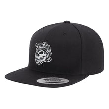 Load image into Gallery viewer, Solo Skull Snapback